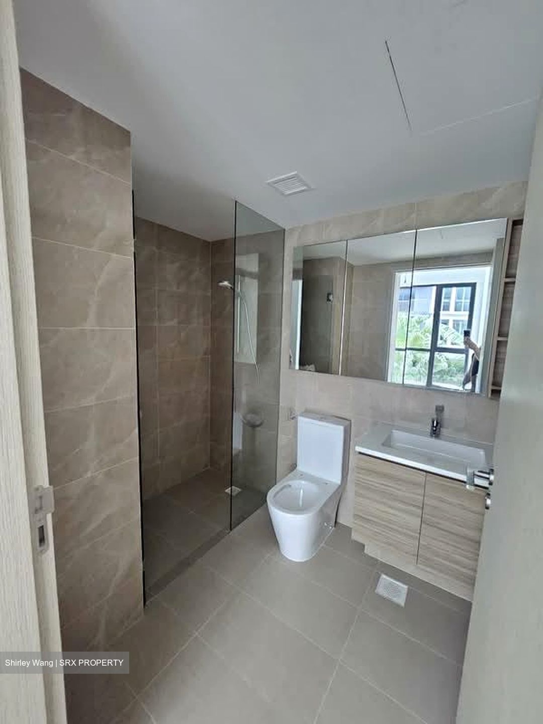 Treasure at Tampines (D18), Condominium #582291431